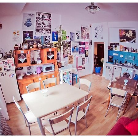 Hostel Bemma - Ozonowane Pokoje Wrocław Exteriör bild