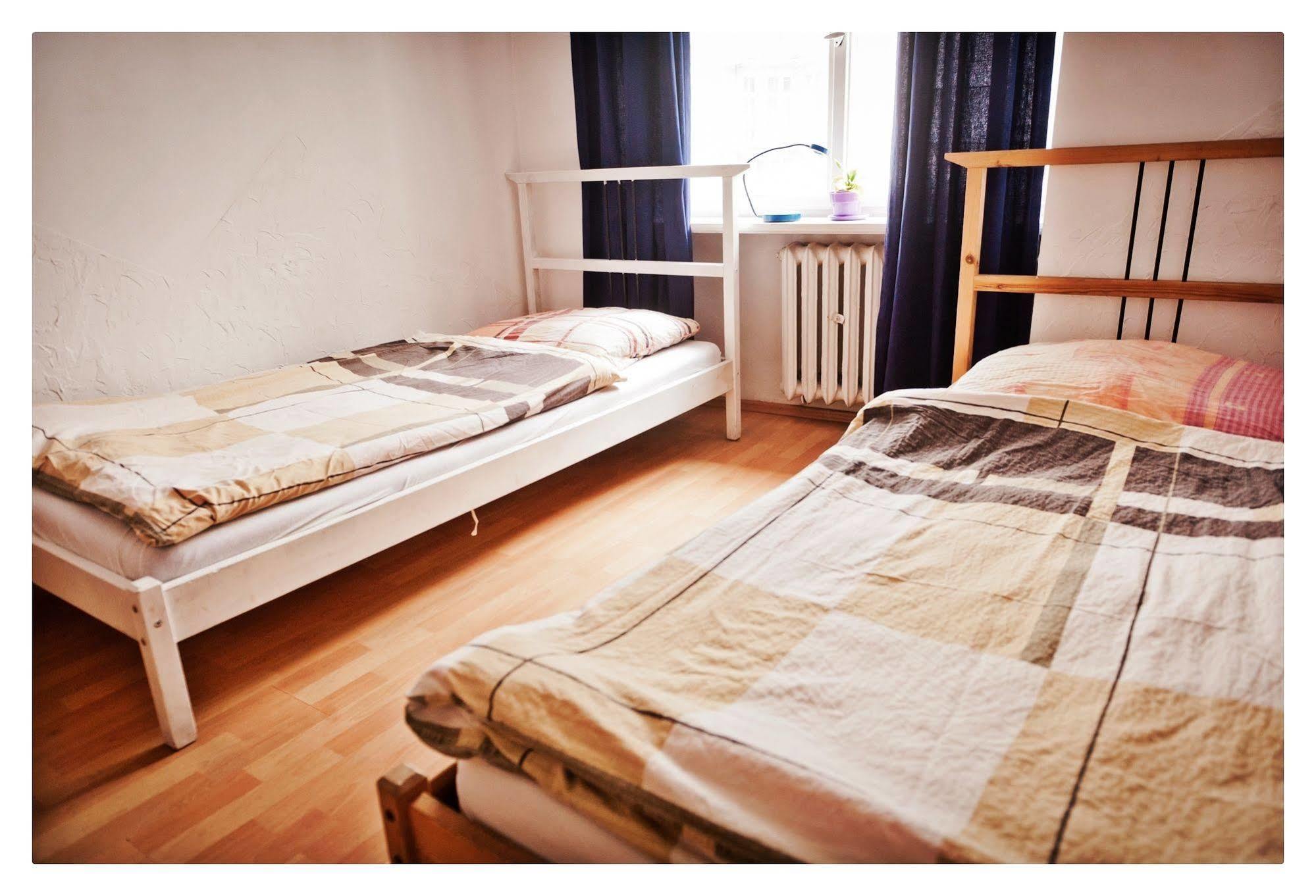 Hostel Bemma - Ozonowane Pokoje Wrocław Exteriör bild