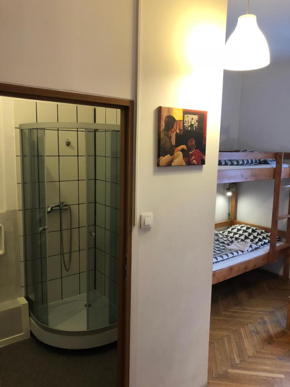 Hostel Bemma - Ozonowane Pokoje Wrocław Exteriör bild